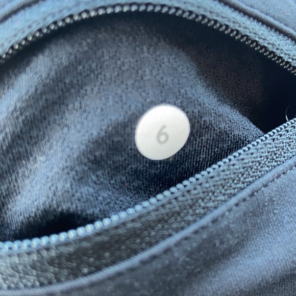 Lululemon Run: Pace Setter Skirt Black size 6 - Picture 8 of 8